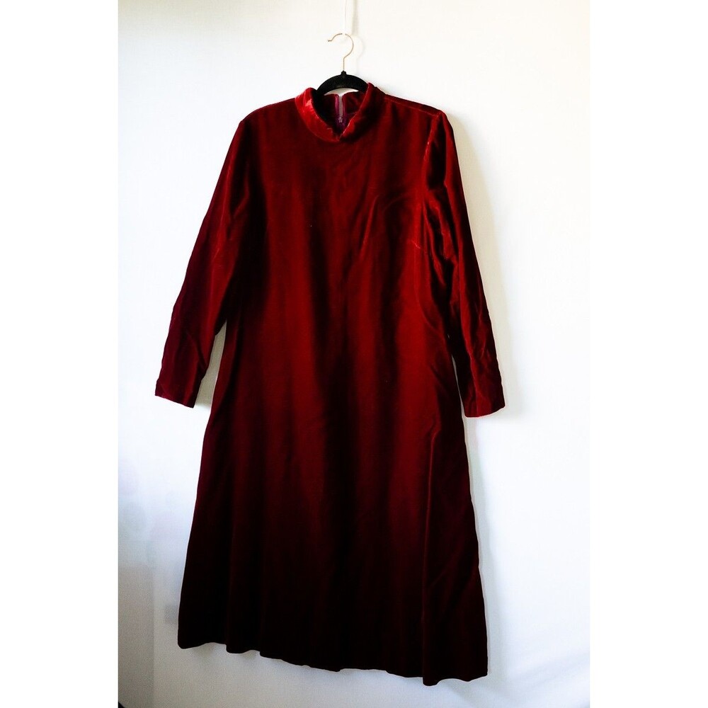Vtg Orvis Red Crushed Velvet long sleeve dress floral 14 maxi robe housecoat
